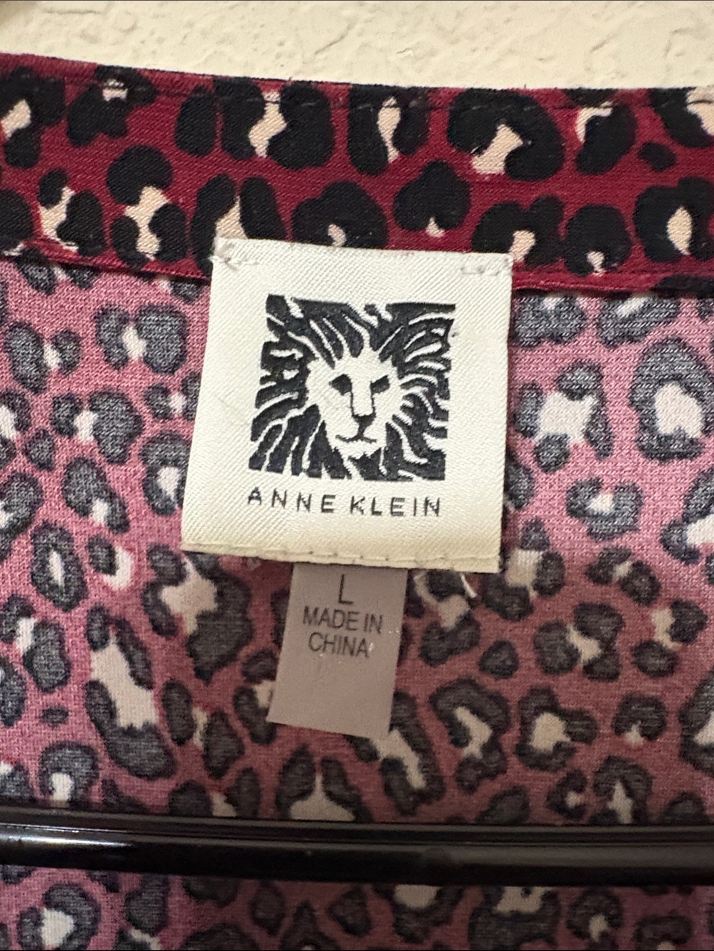 Anne Klein Burgundy Leopard-Print Long Sleeve Henley - Picture 2 of 6